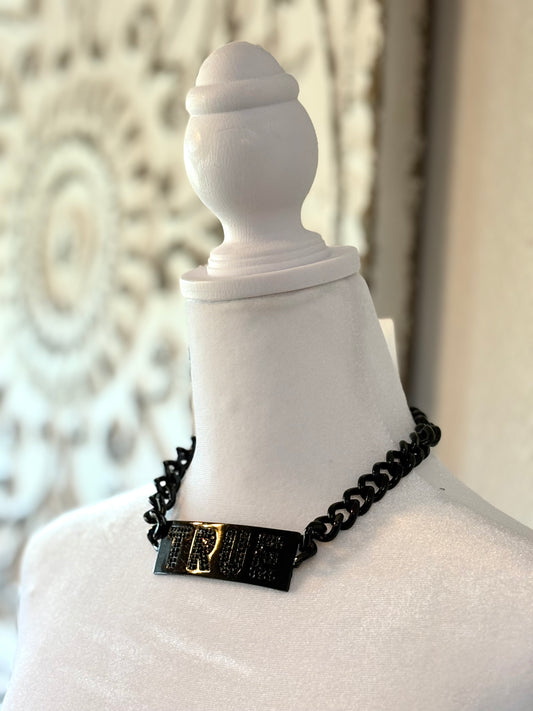 Chunky Chain Choker